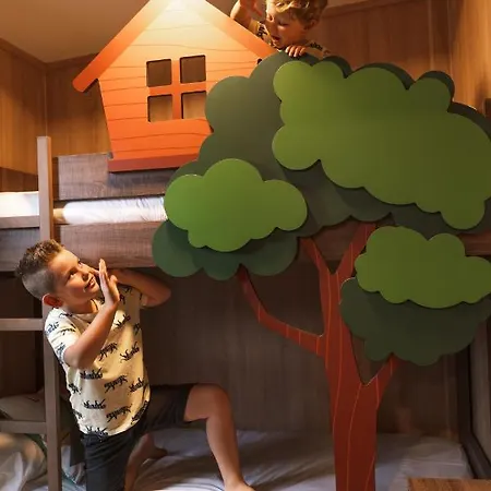 Resort Magic Robin Hood El Albir