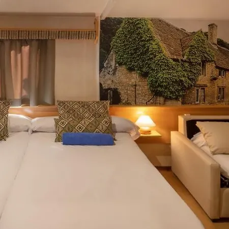 Resort Magic Robin Hood