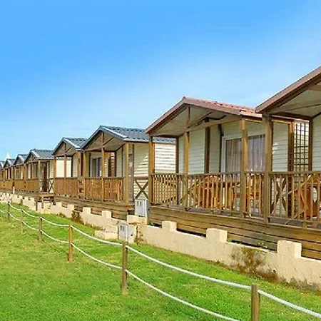 Magic Robin Hood منتجع 4*