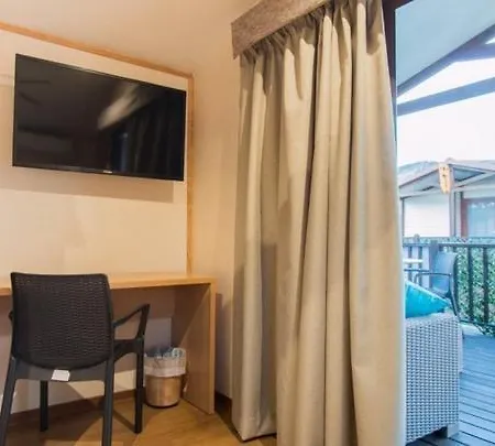 Magic Robin Hood 4* البير