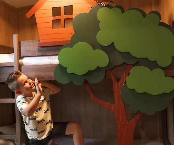 Resort Magic Robin Hood El Albir