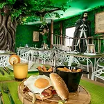 Magic Robin Hood 4*