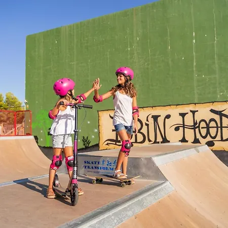 Magic Robin Hood Ośrodek wypoczynkowy 4*