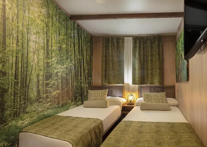 Resort Magic Robin Hood